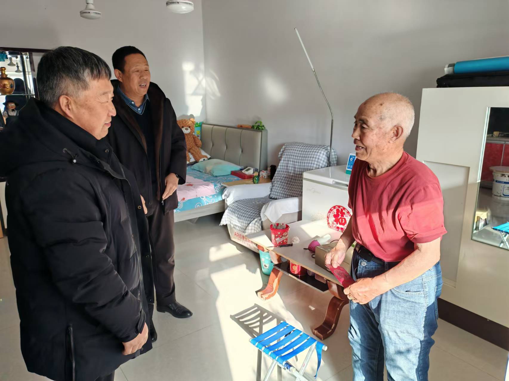 年味渐浓情更浓，星空平台开展走访慰问活动